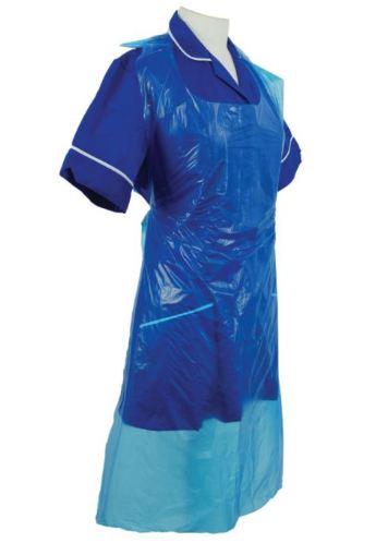 Blue Polythene Disposable Aprons on Rolls 690 x 1170mm (1x200) - BLUE